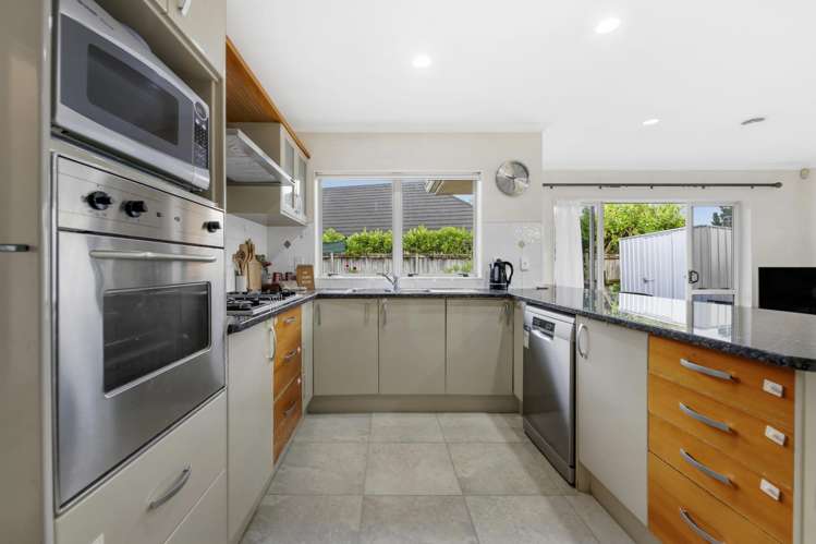 1 Stornaway Drive Flat Bush_12