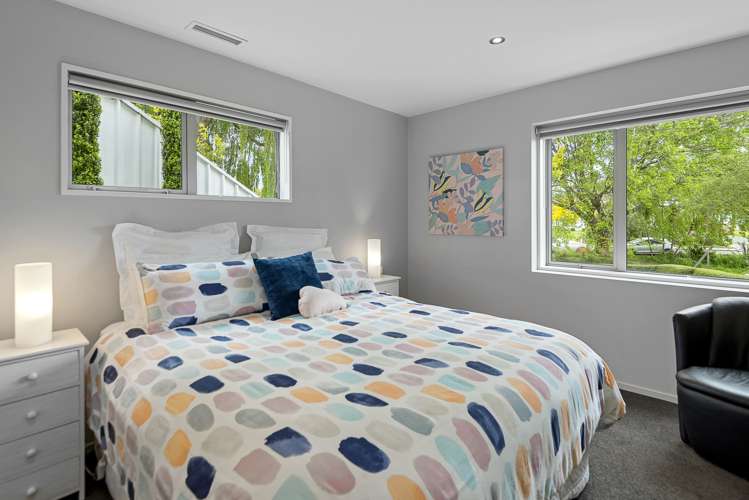 297 Eastern Terrace Sydenham_21