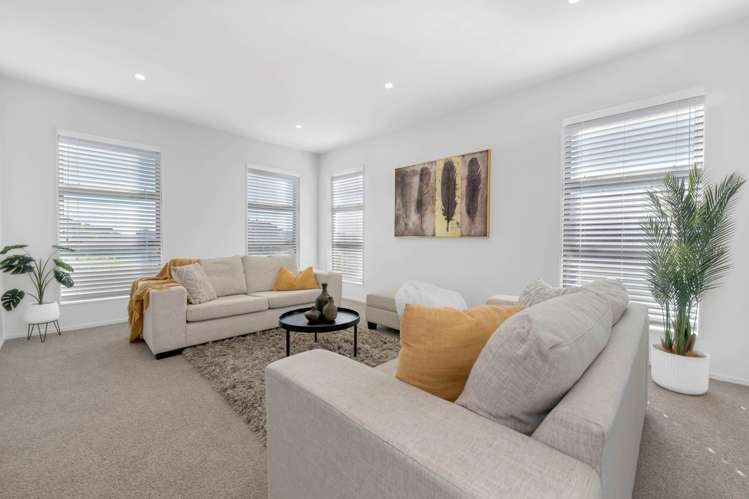 8 Doidge Street Beachlands_7
