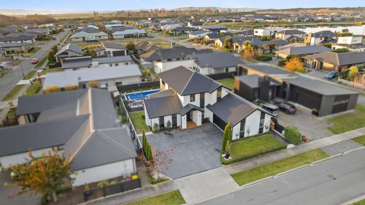 8 Chimera Street Pegasus_42