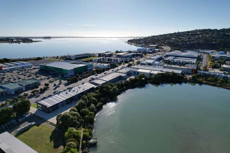 3 and 4/1008 Ferry Road Ferrymead_9