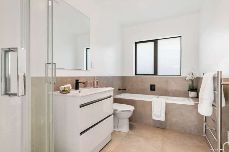 7 Opouatu Avenue Glenbrook_8