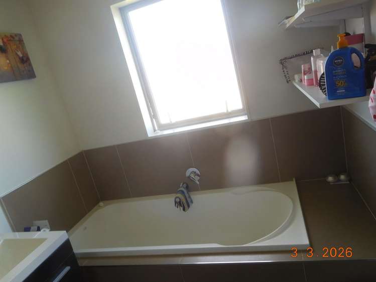 6 Castleton Way Flagstaff_10