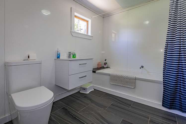 32 Miro Street Ohakune_14