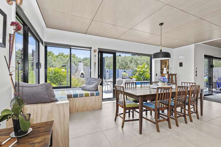 458A King Road_4