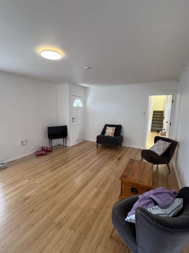 32 Essex Street Te Atatu South_2