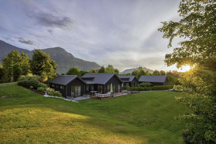 12 Ellen Johnson Terrace Dalefield/Wakatipu Basin_9