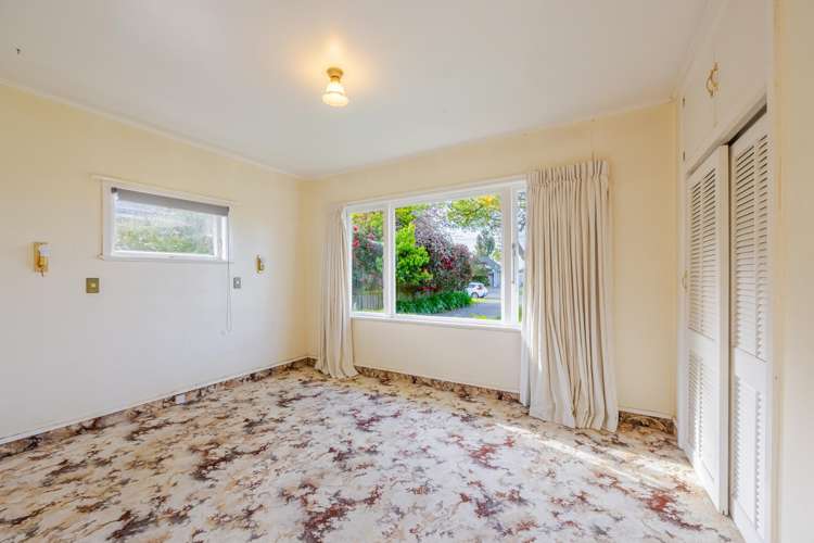 19 Howard Road Taradale_11