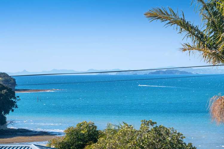 1038a Whangaparaoa Road Tindalls Beach_26