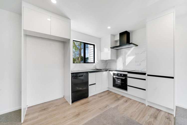 35c Friedlanders Road_0