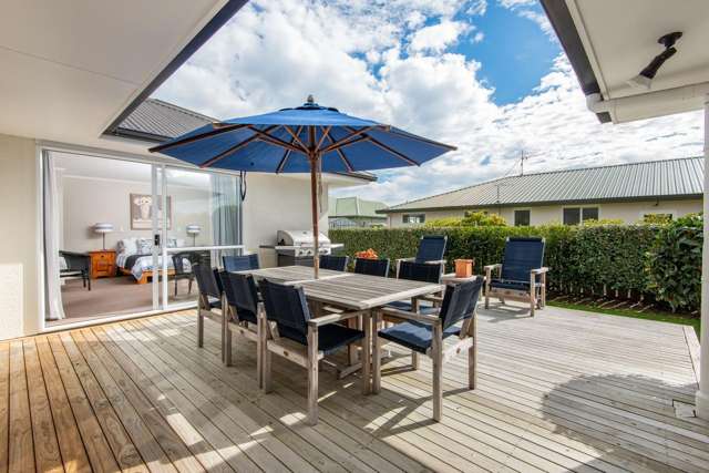 54 Silverstream Drive Mosgiel_3