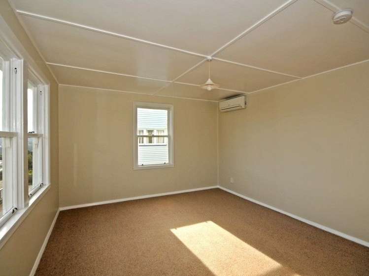 67 Beacon Hill Road Strathmore Park_12