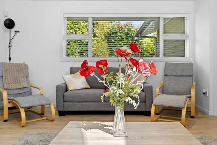 29 Chesham Avenue Waipahihi_5