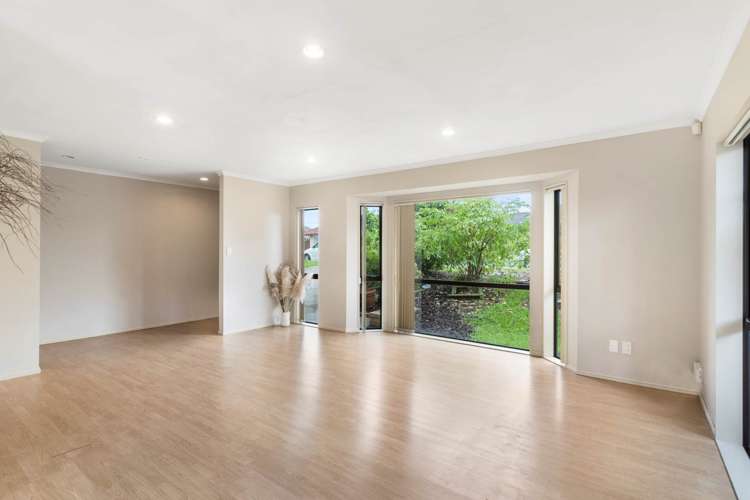 37 Robin Brooke Drive Flat Bush_26