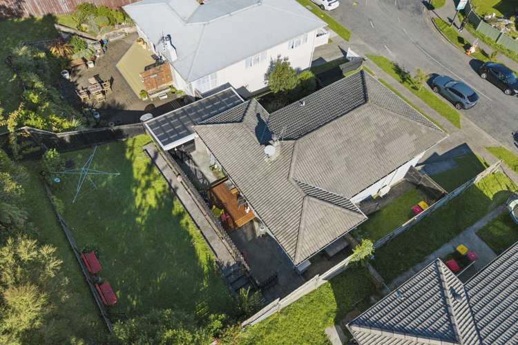 21 Pencarrow Crescent Wainuiomata_23
