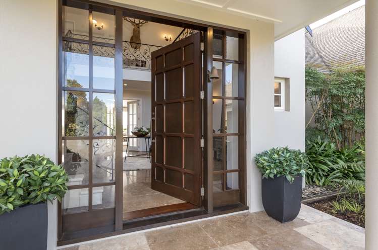 38 Porterfield Road Whitford_11