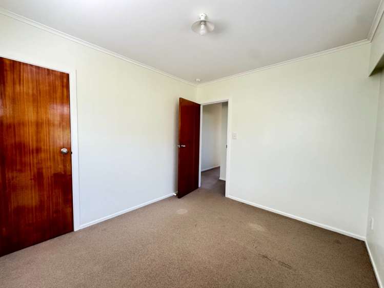 5 Viking Avenue Hillsborough_9