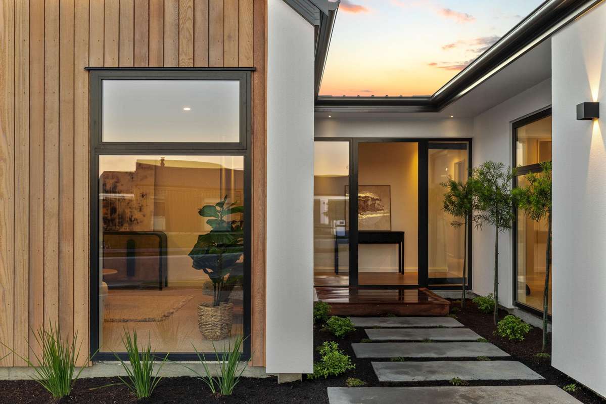 47 Bridgehampton Drive_1
