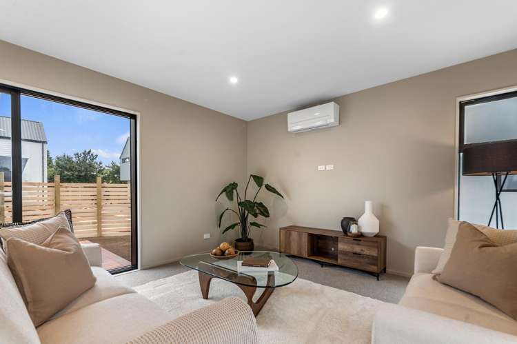 1/30 George Street Rolleston_8