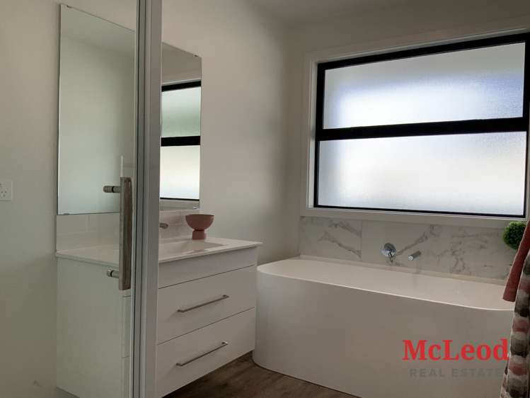 19a Baker Street Allenton_19