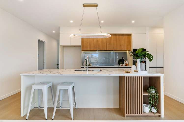 18 Taurangawaka Road One Tree Point_4