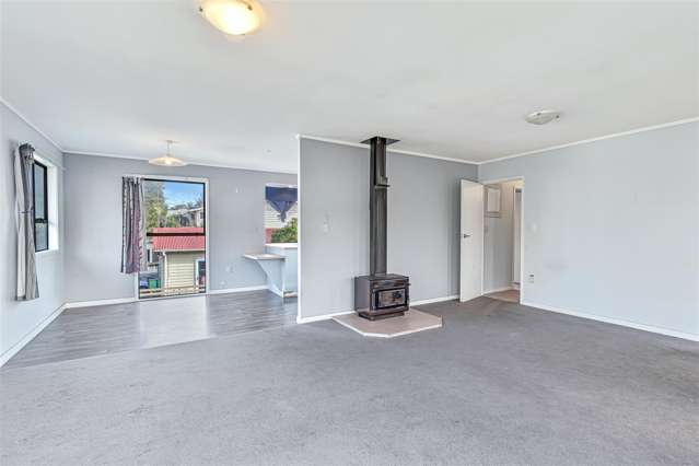 1/66 Hogans Road Glenfield_2