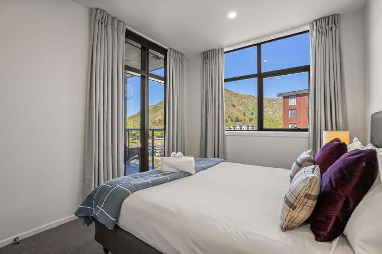 107/30 Red Oaks Drive Frankton_7