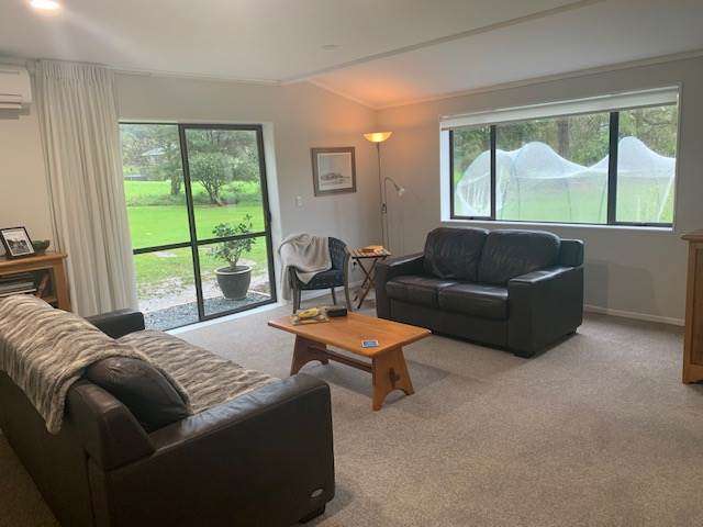 79 Weranui Road Waiwera_4