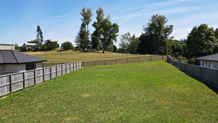 63 Murray Ward Drive Te Kauwhata_1