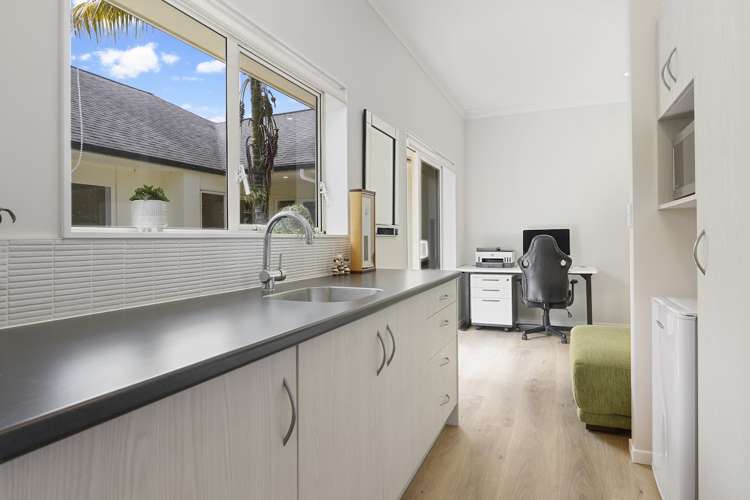 7 Hobbs Road Matakatia_29