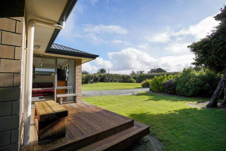 94 Ariki Avenue Otatara_23