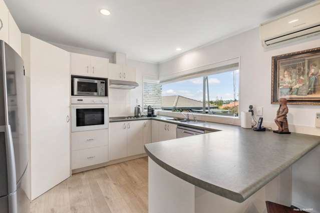 9 Kath Hopper Drive Orewa_2