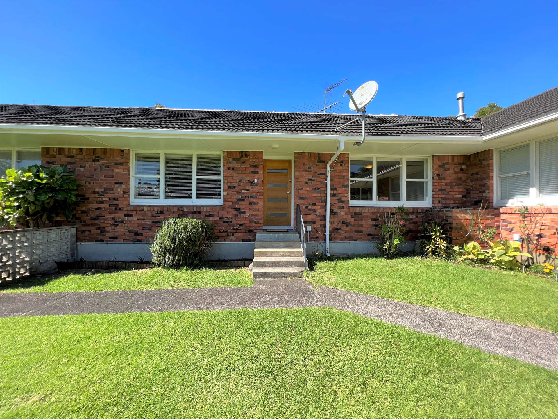 5/128A Taylors Road Mount Albert_0