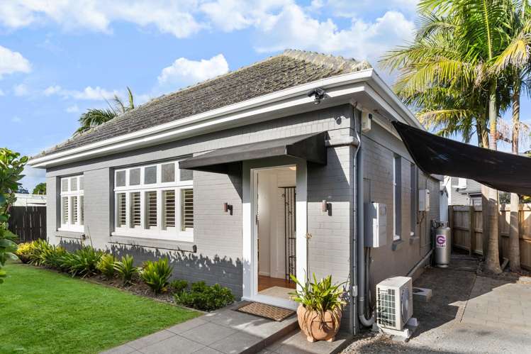 9 Howlett Street_0