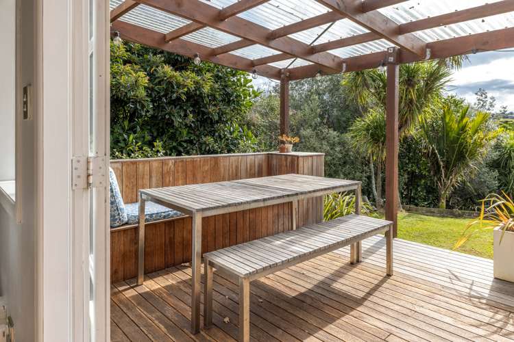 11 Putiki Road Ostend_9