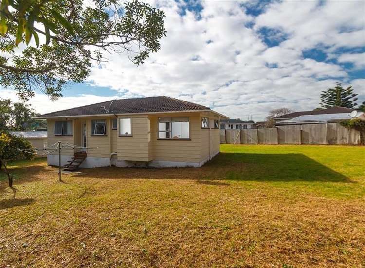 8 Israel Avenue Clover Park_8