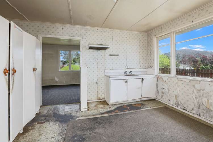 61 Ford Road Fordlands_5