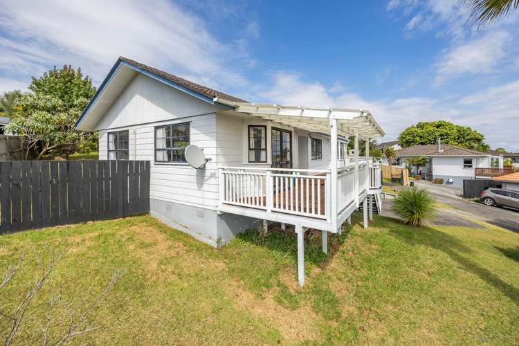 13 Santiago Crescent Unsworth Heights_29