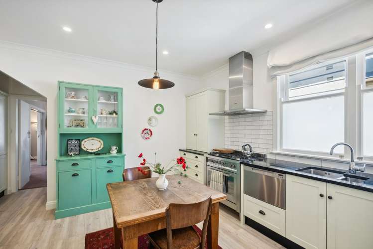 11a Stowe Hill Thorndon_9