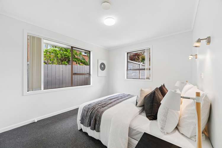 54 Woodford Avenue Henderson_4