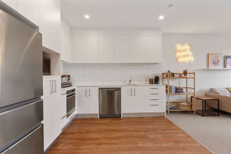 202/38a Fraser Avenue Northcote_7