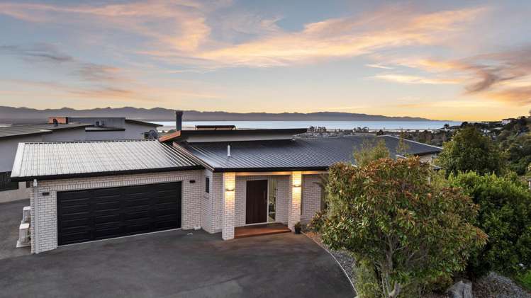 32 Highview Drive Wakatu_1