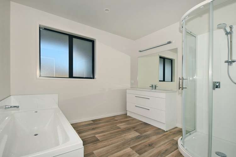 8 Provisional Drive Kamo_6