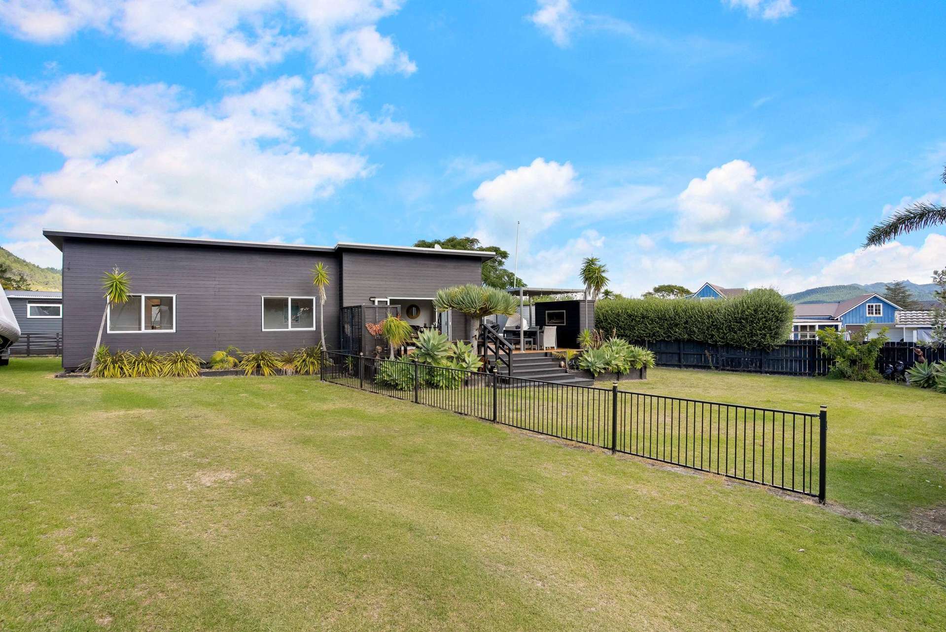 7 Ajax Head Pauanui_0