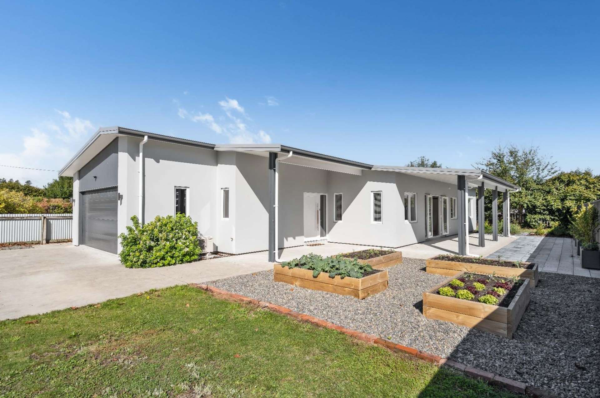 64 Park Road 10114_0