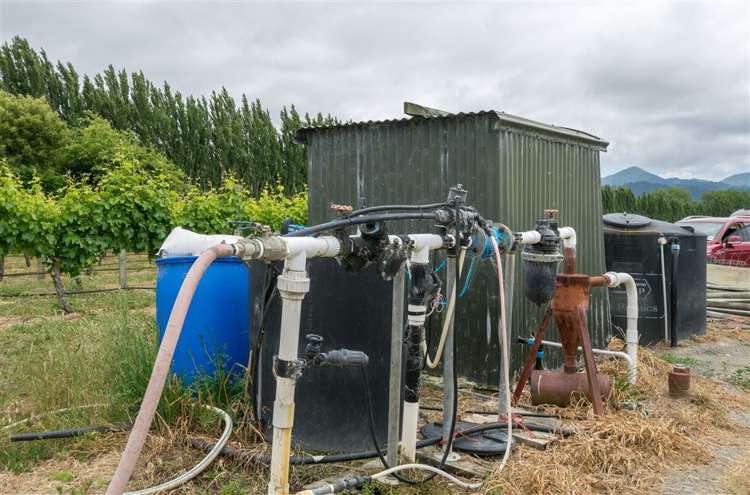 213 Chaytors Road Spring Creek_33