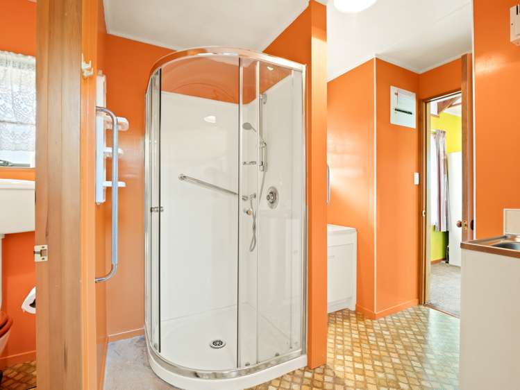 121 Stornoway Street Karitane_12