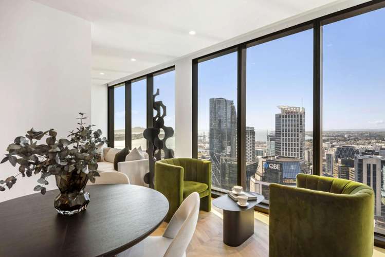 2903/51 Albert Street 10015_2