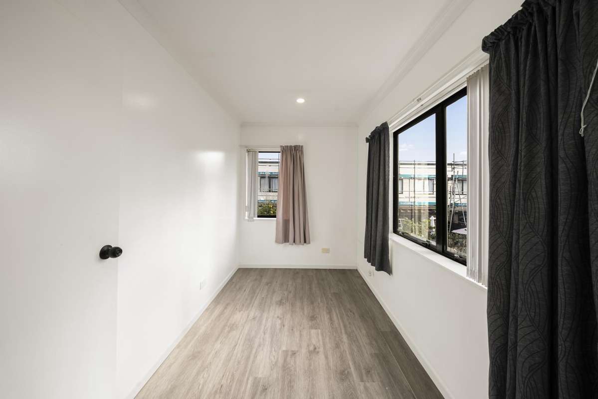 5/17 Harbour View Road_4