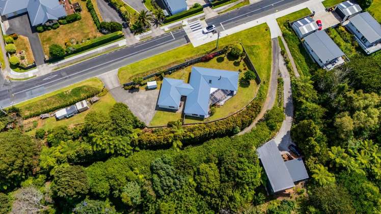 125 Wairau Road Oakura_17
